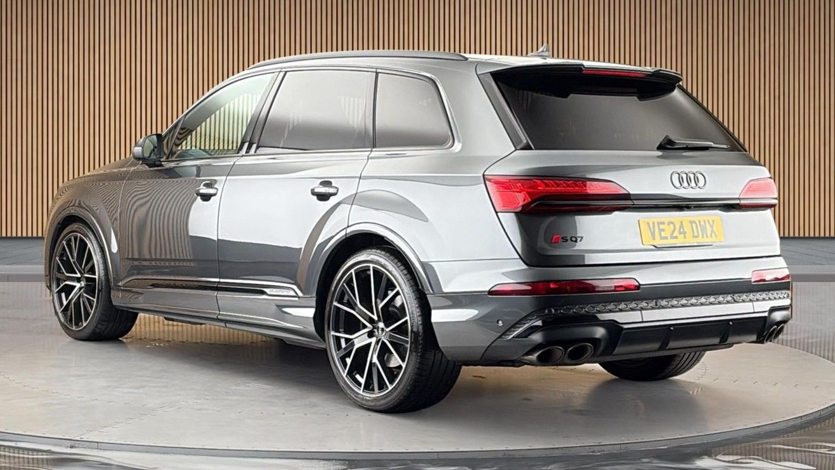 Audi SQ7 Image 2