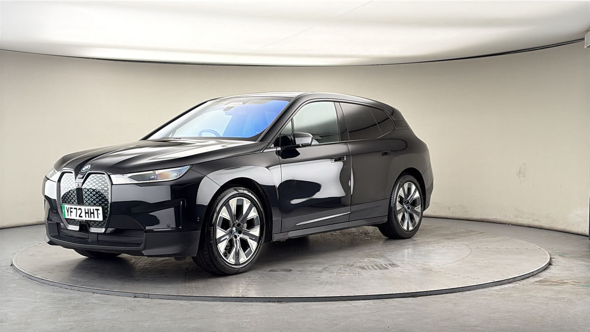 More views of BMW iX