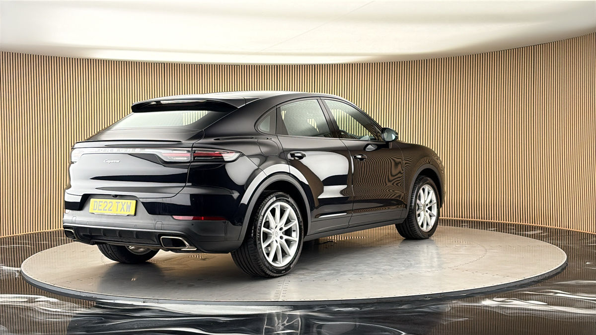 More views of Porsche Cayenne
