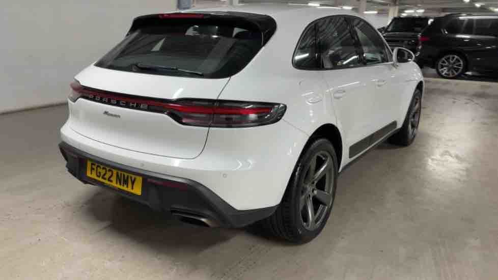 More views of Porsche Macan
