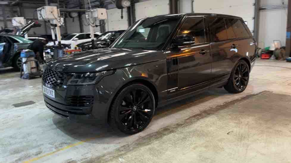 More views of Land Rover Range Rover