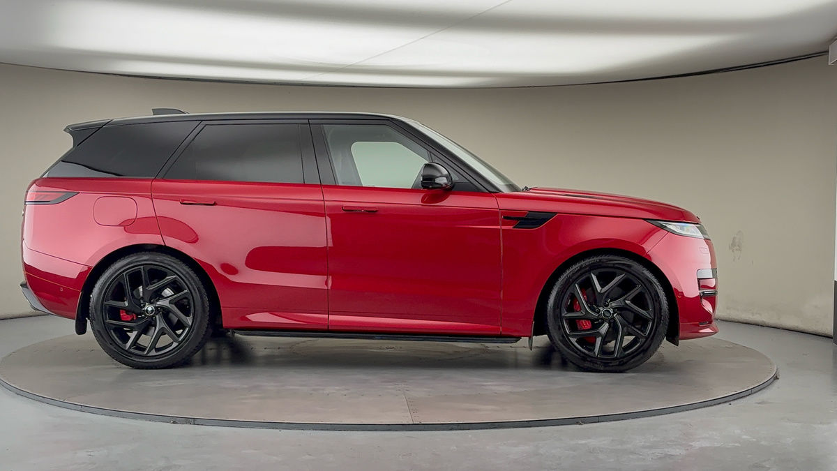 Land Rover Range Rover Sport Image 16