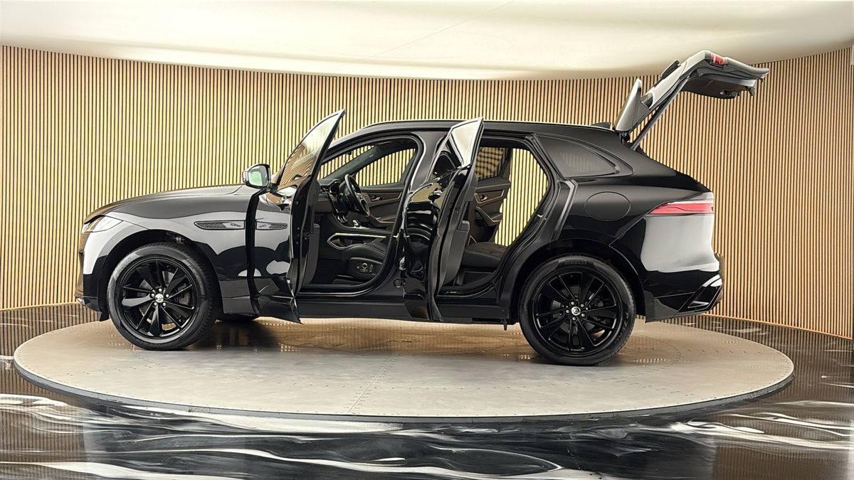 More views of Jaguar F-PACE