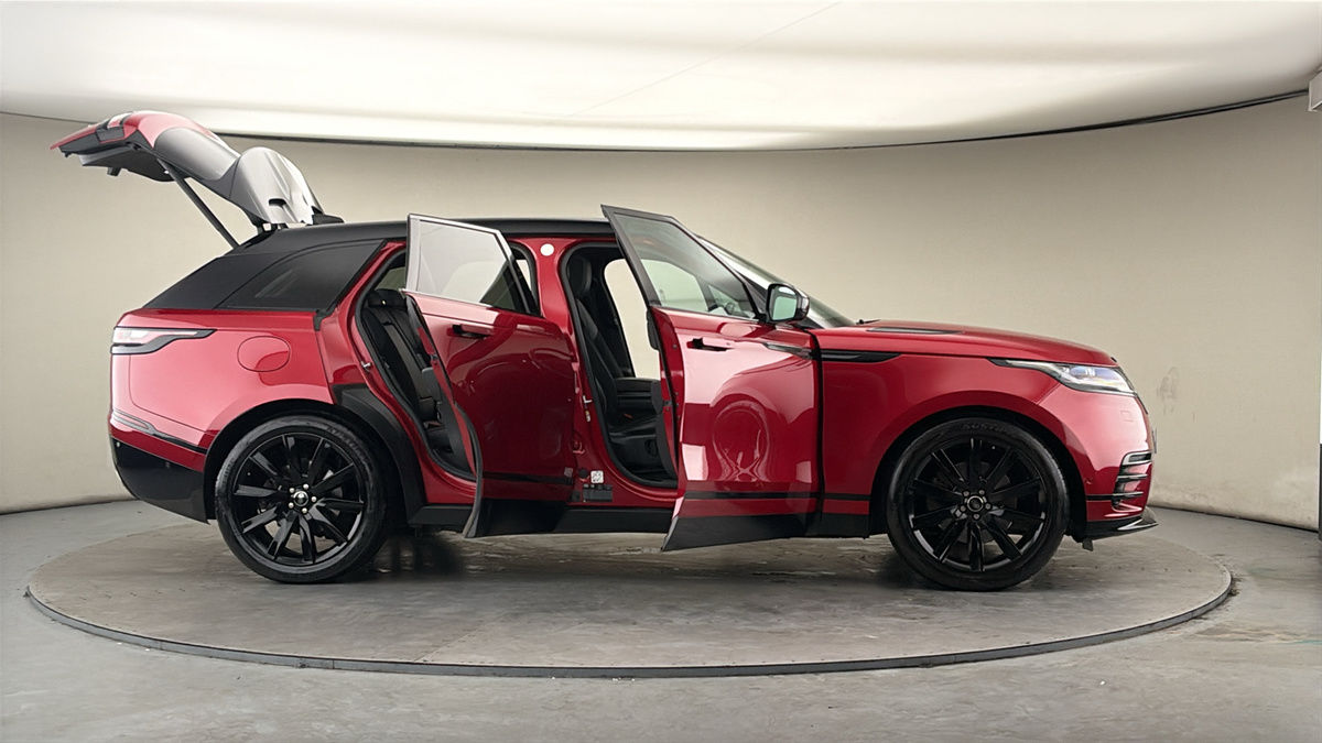 More views of Land Rover Range Rover Velar