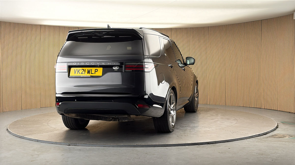 More views of Land Rover Discovery