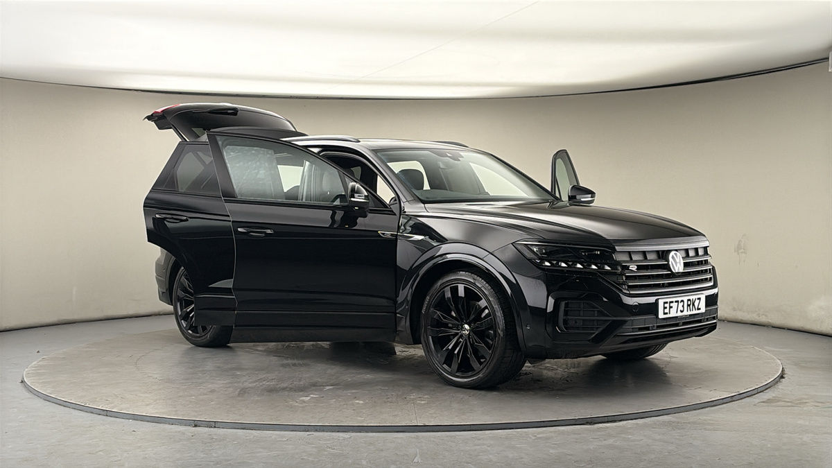 More views of Volkswagen Touareg