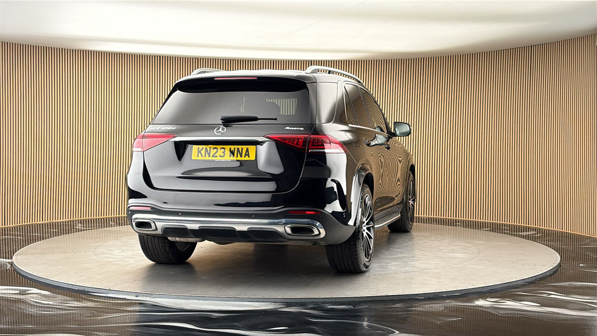 More views of Mercedes-Benz GLE