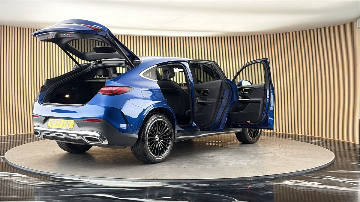 More views of Mercedes-Benz GLC