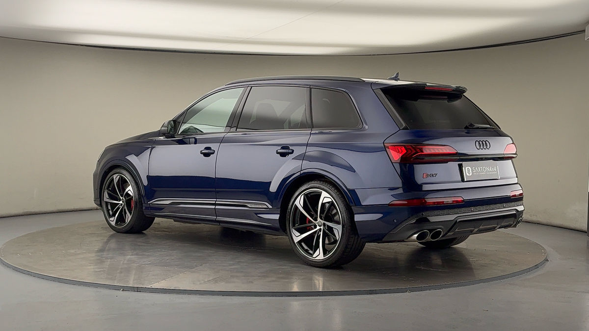 More views of Audi SQ7