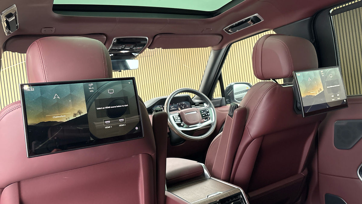 Land Rover Range Rover Image 30