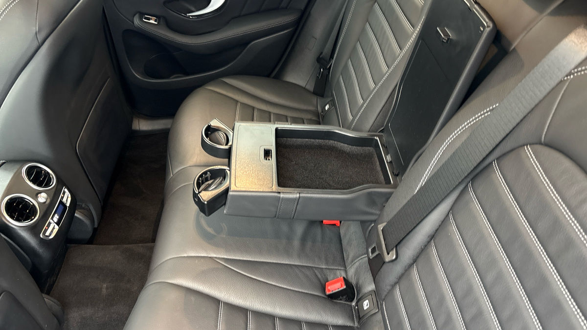 Mercedes-Benz GLC Image 9