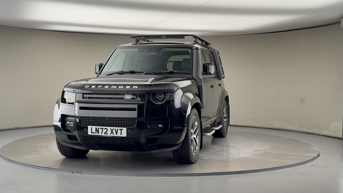 More views of Land Rover Defender 110