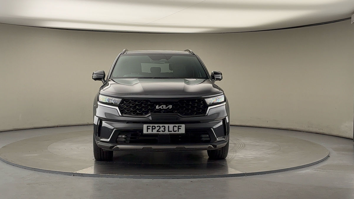 More views of Kia Sorento