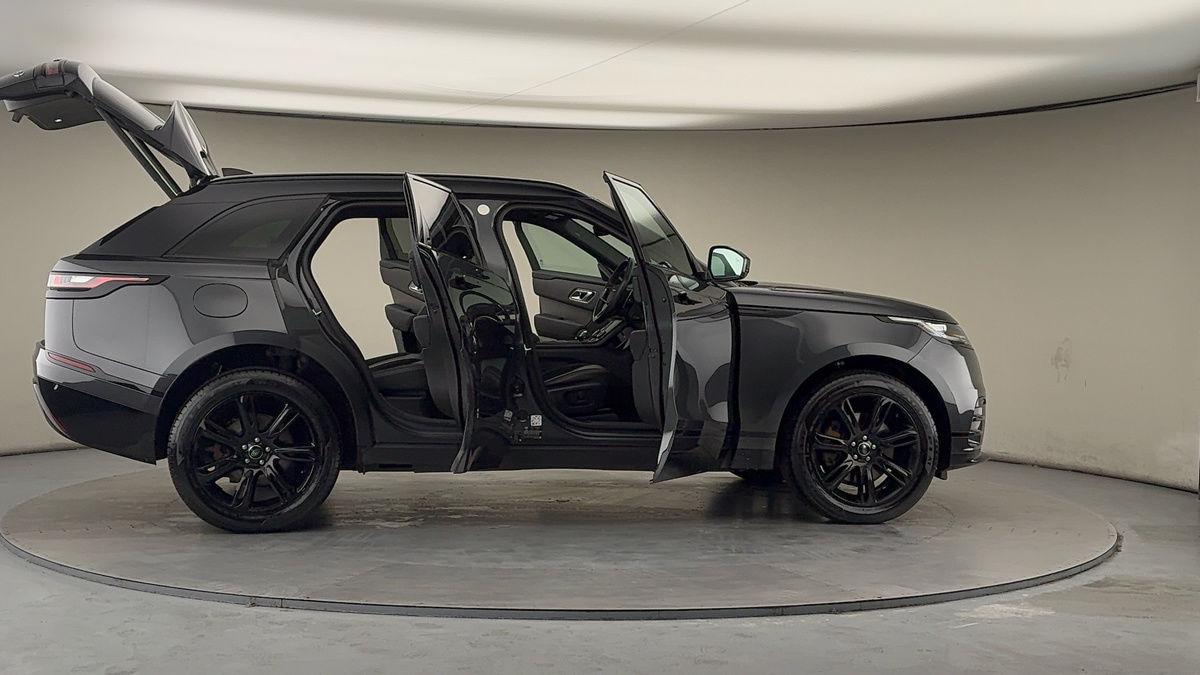 More views of Land Rover Range Rover Velar