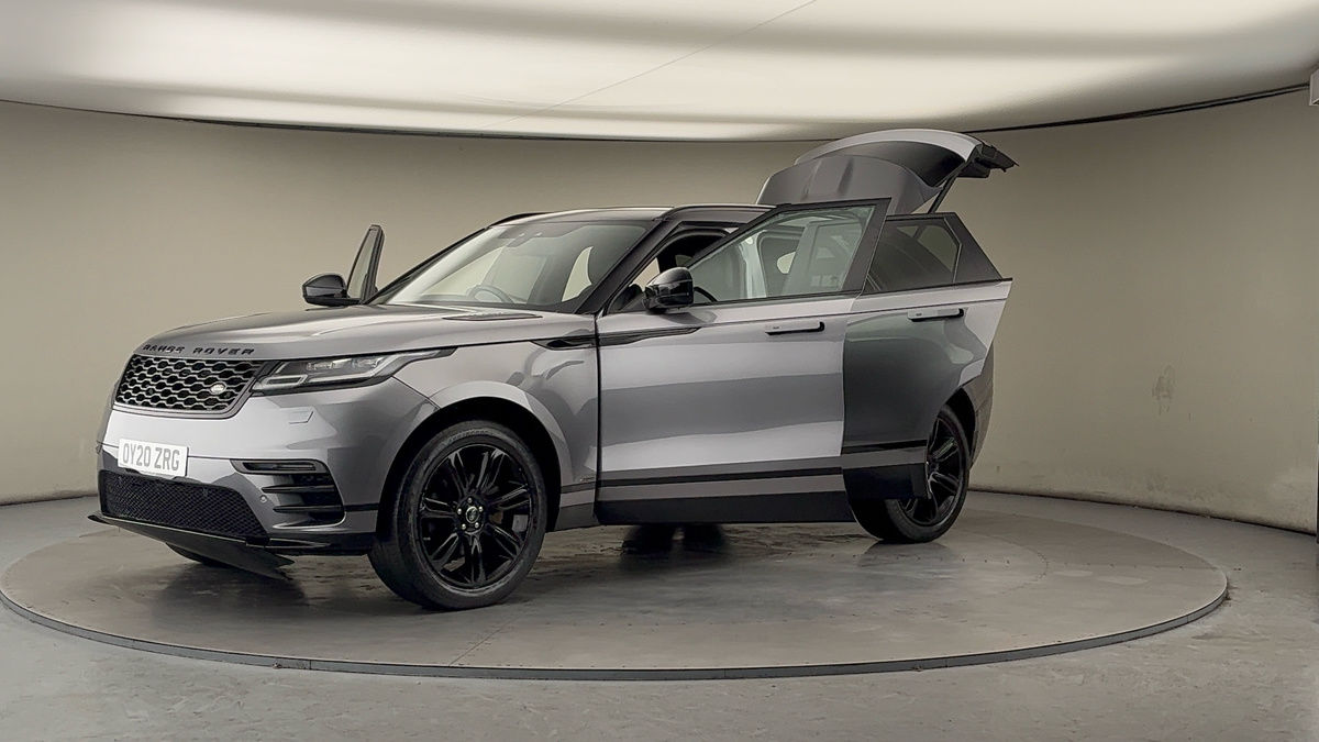 Land Rover Range Rover Velar Image 22
