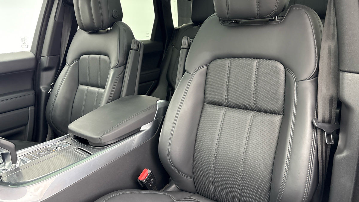 Land Rover Range Rover Sport Image 7