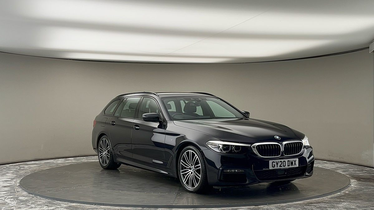 BMW 5 Series Sticky Header Image