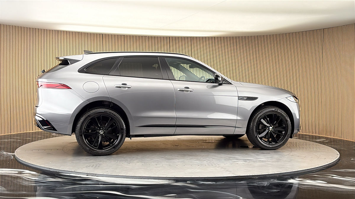 More views of Jaguar F-PACE