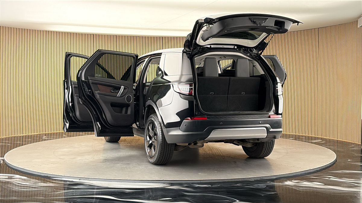 More views of Land Rover Discovery Sport