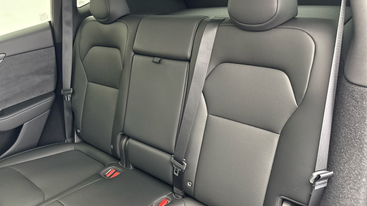Tesla Model Y Image 8