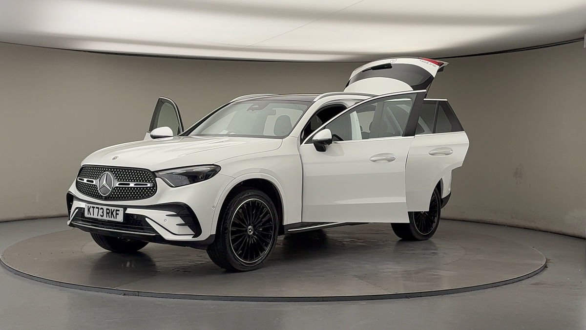 More views of Mercedes-Benz GLC