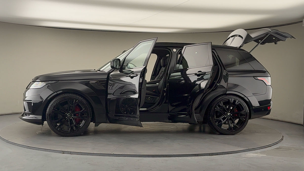 More views of Land Rover Range Rover Sport