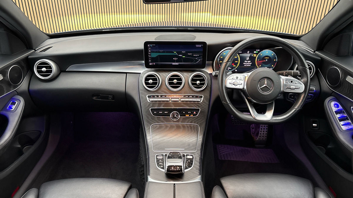 Mercedes-Benz C Class Image 12