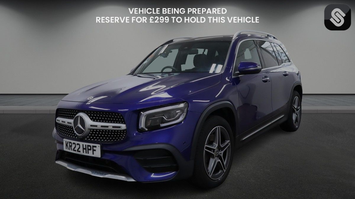 Mercedes-Benz GLB Image 2