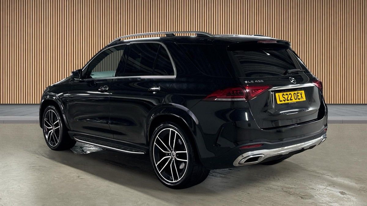 Mercedes-Benz GLE Image 2