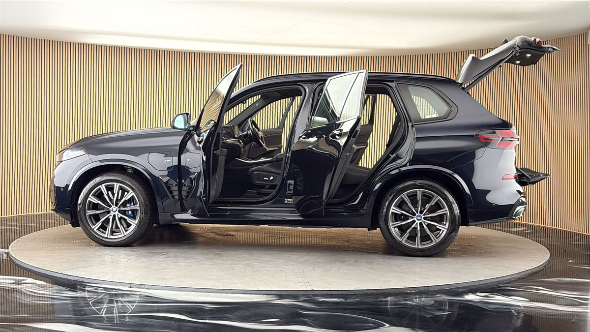 More views of BMW X5