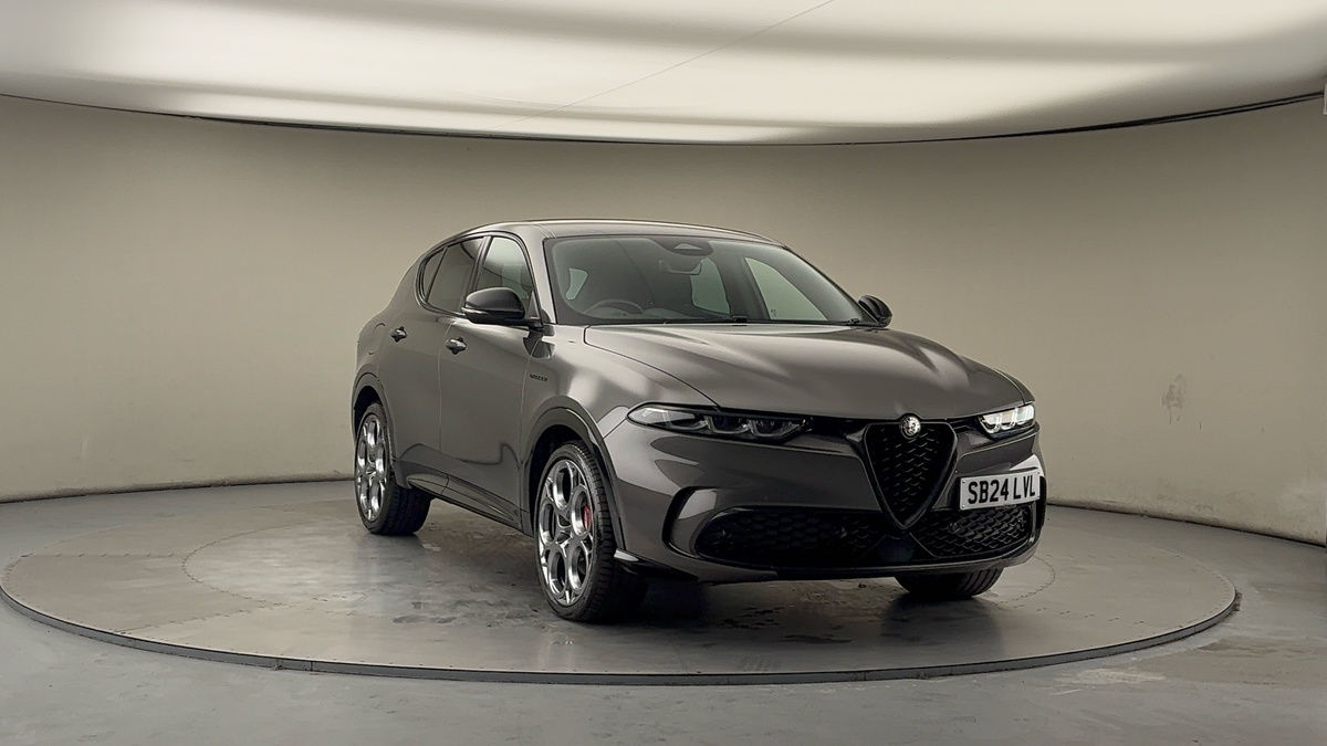 More views of Alfa Romeo Tonale