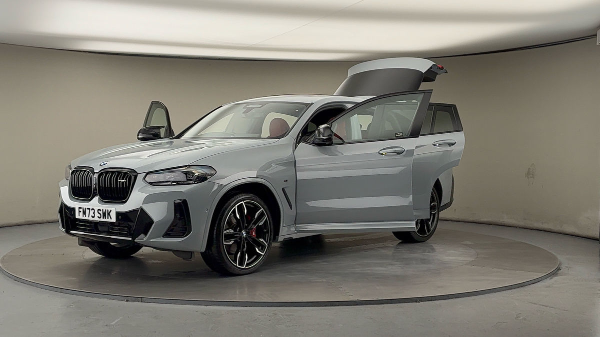 More views of BMW X4