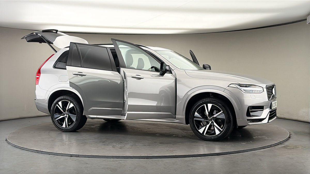 More views of Volvo XC90