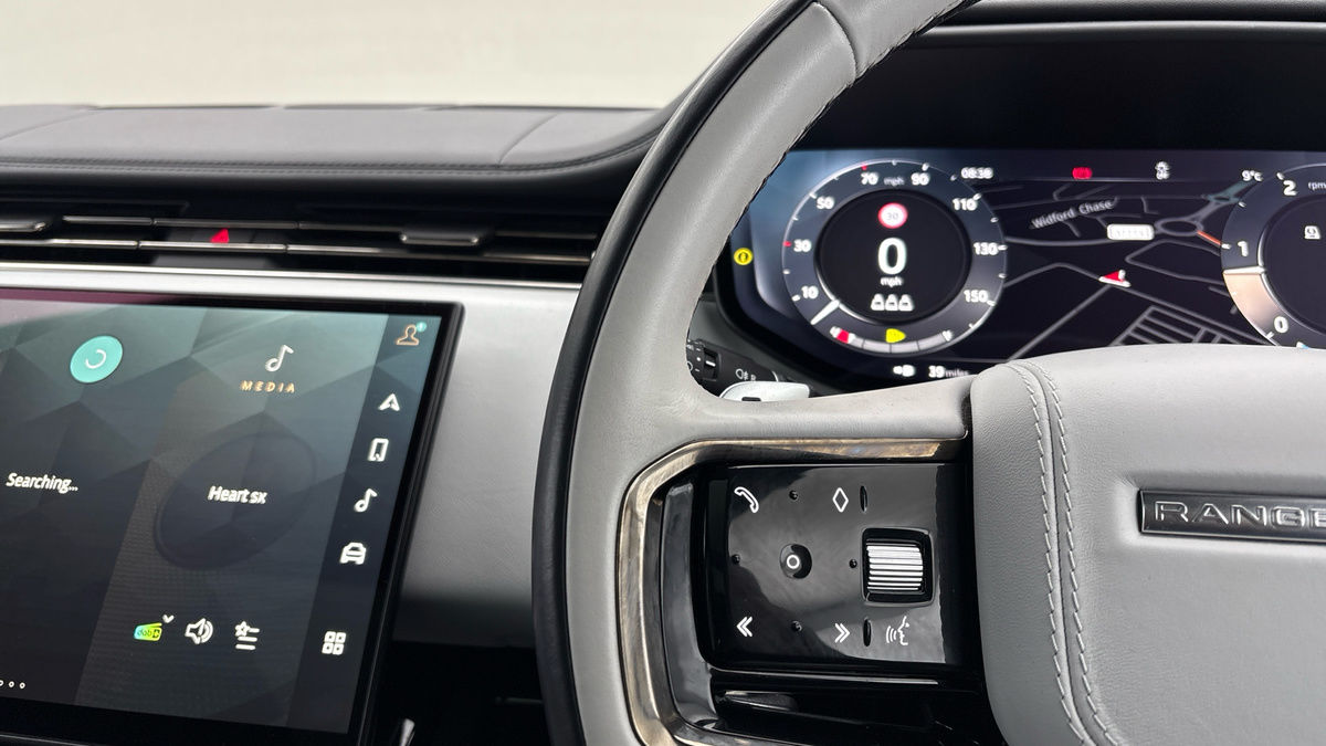 Land Rover Range Rover Sport Image 13