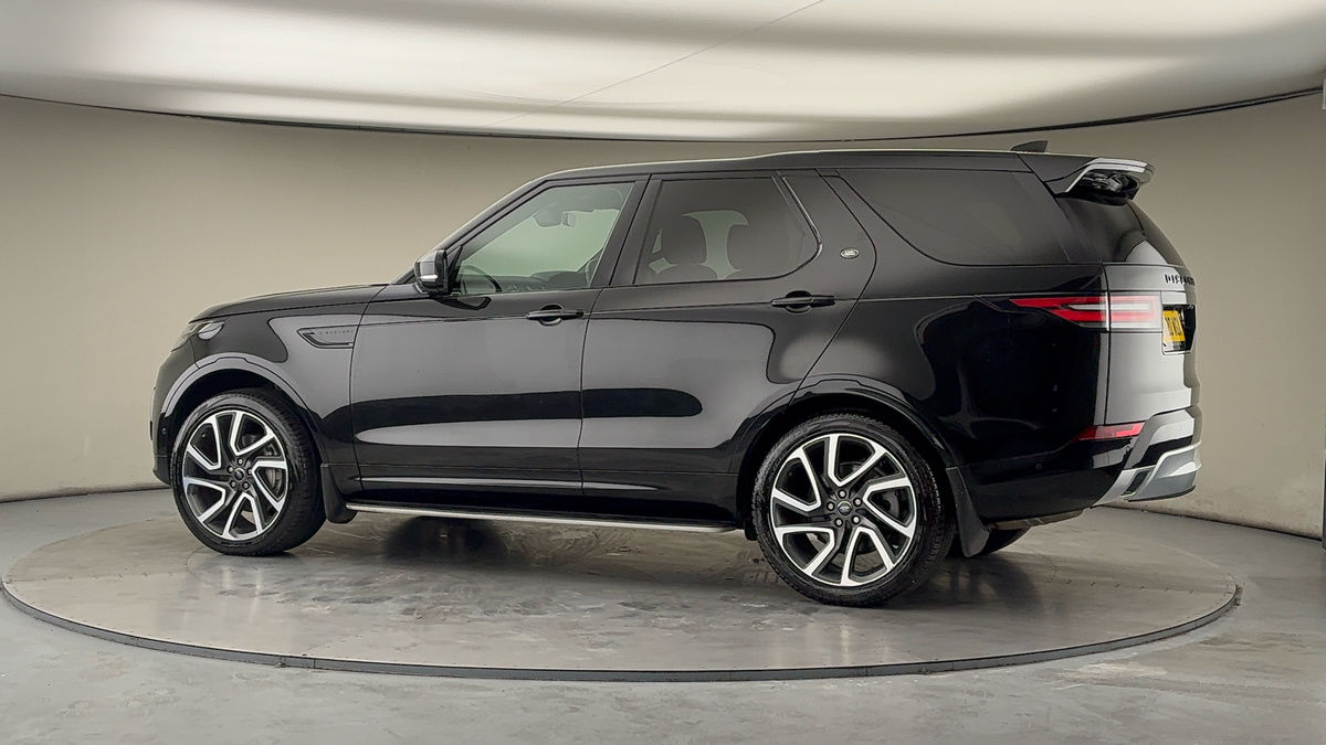 More views of Land Rover Discovery