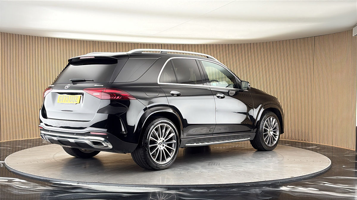 Mercedes-Benz GLE Image 21
