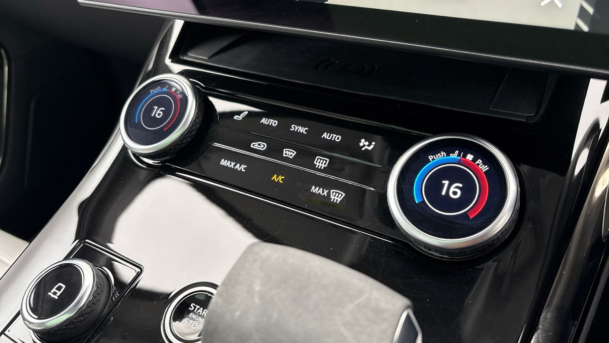 Land Rover Range Rover Sport Urban Image 26