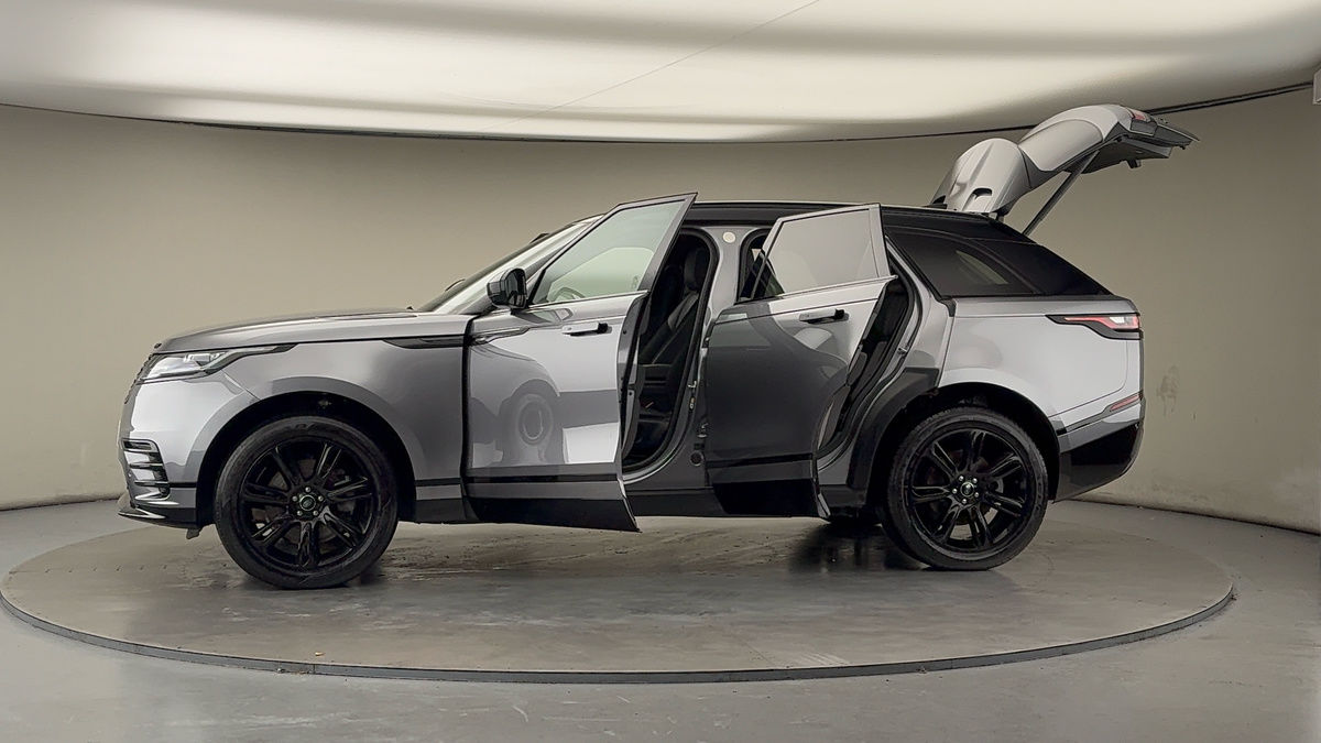 More views of Land Rover Range Rover Velar