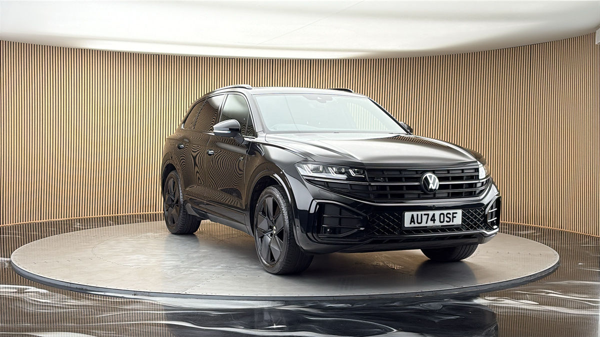 More views of Volkswagen Touareg