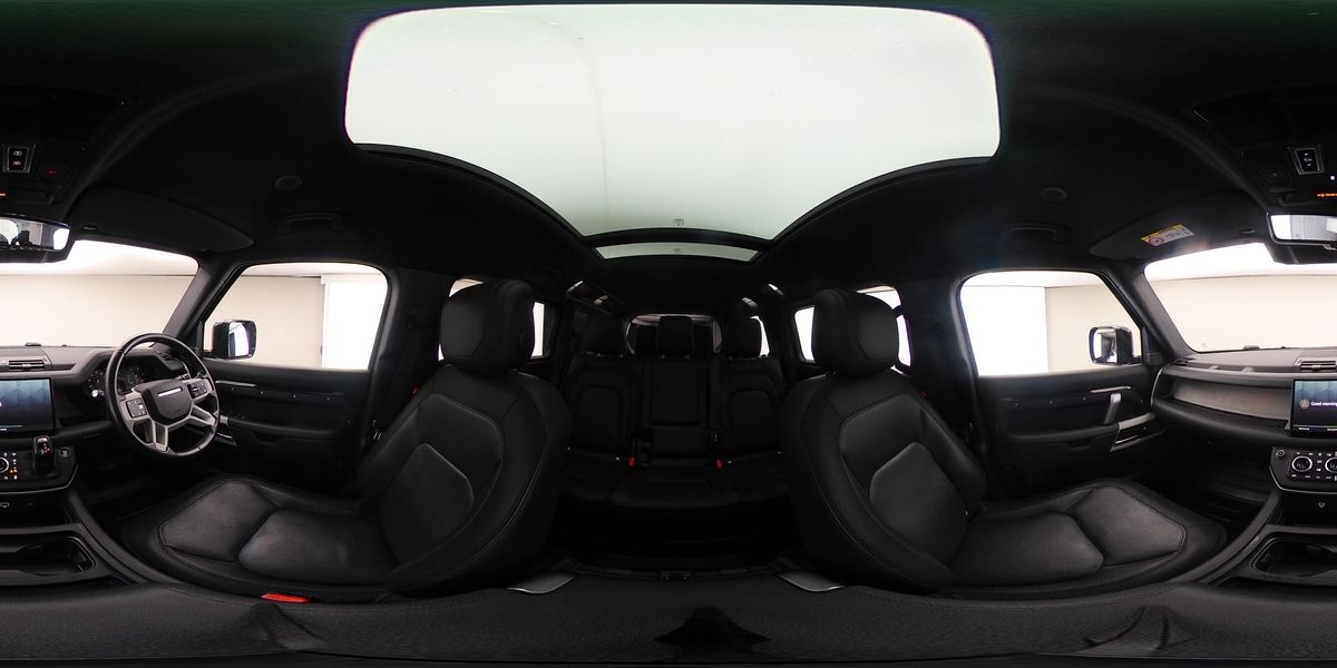 More views of Land Rover Defender 110