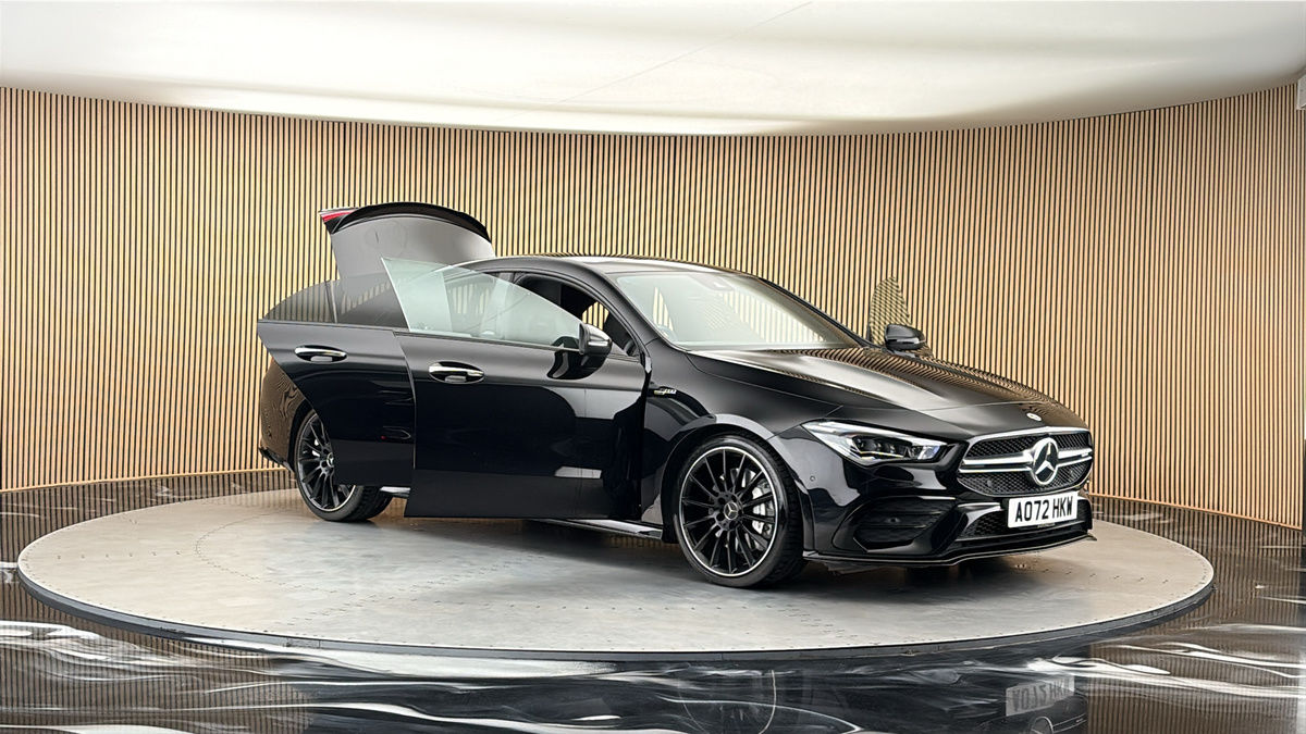 More views of Mercedes-Benz CLA