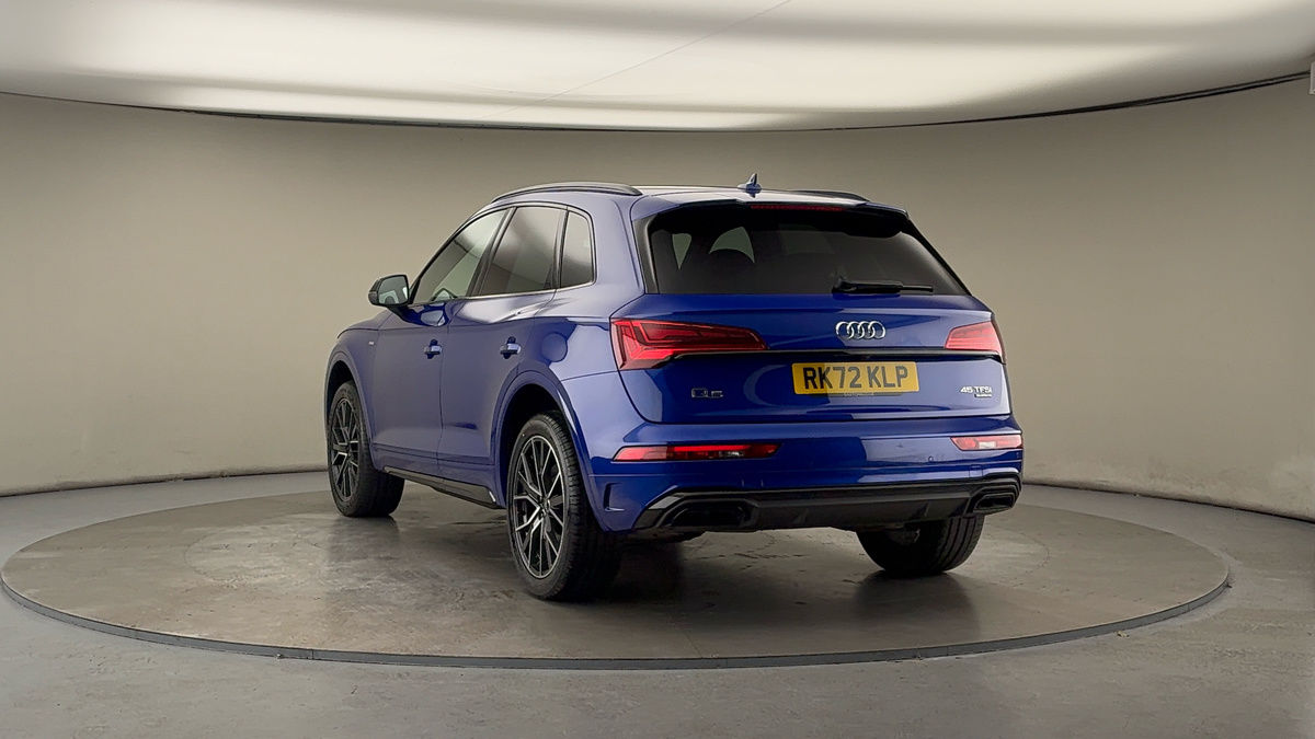 More views of Audi Q5