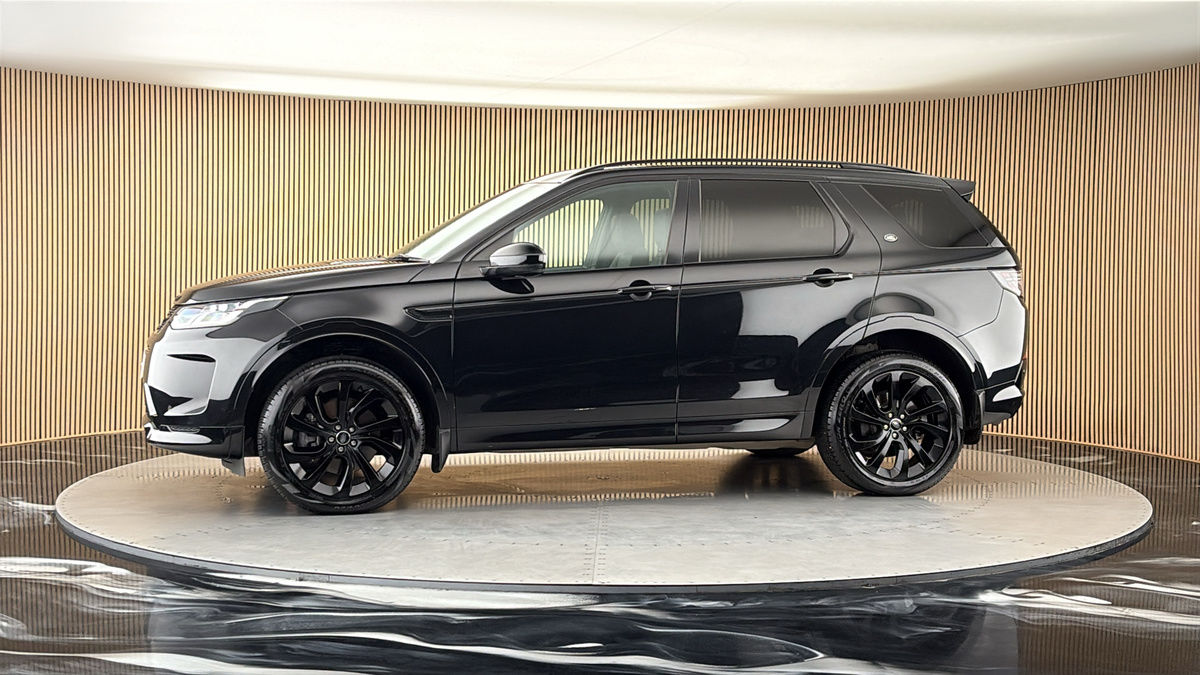 More views of Land Rover Discovery Sport