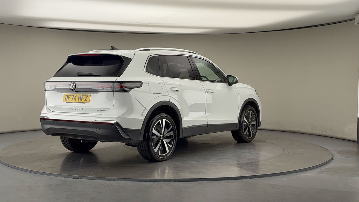 More views of Volkswagen Tiguan
