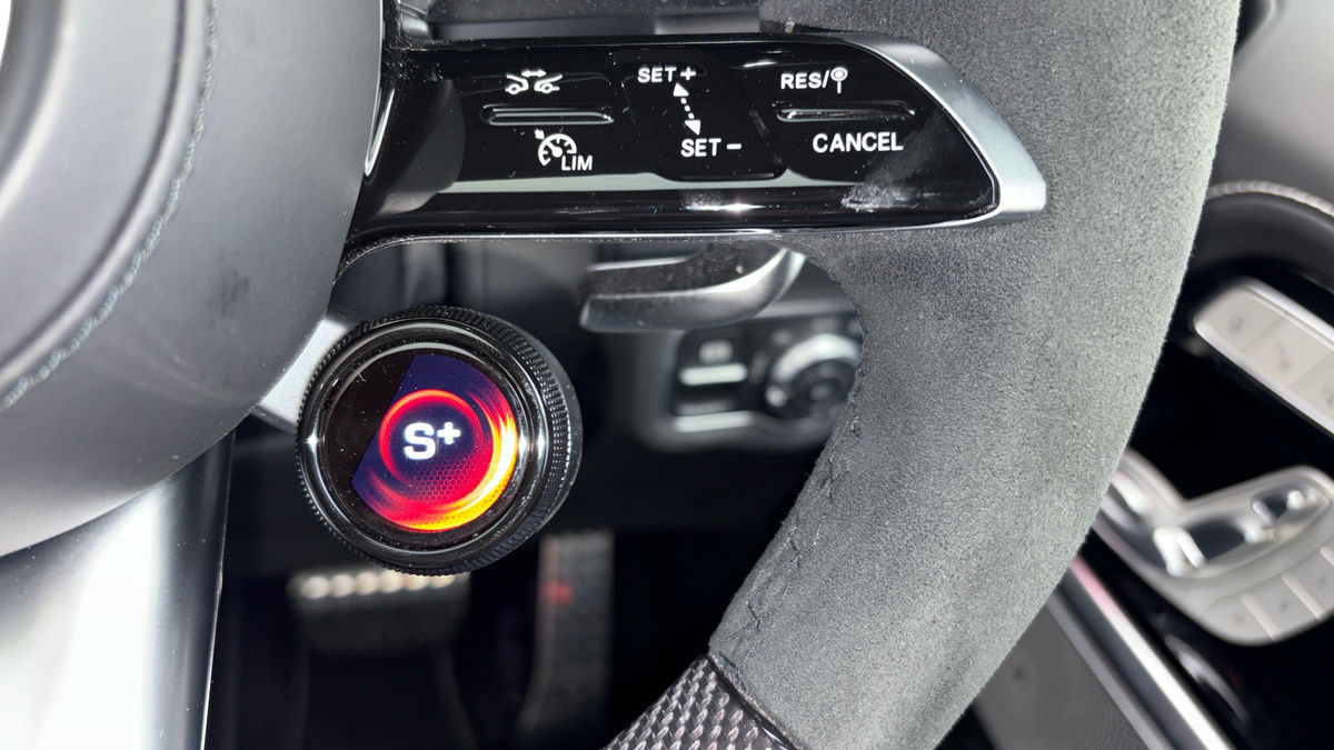 Mercedes-Benz G Class Image 24