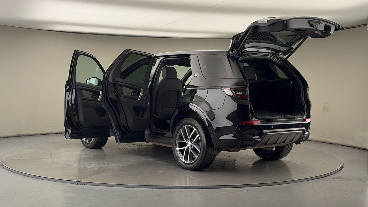 More views of Land Rover Discovery Sport