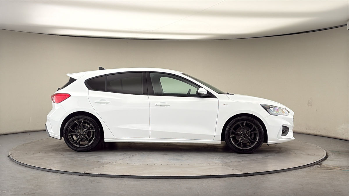 More views of Ford Focus