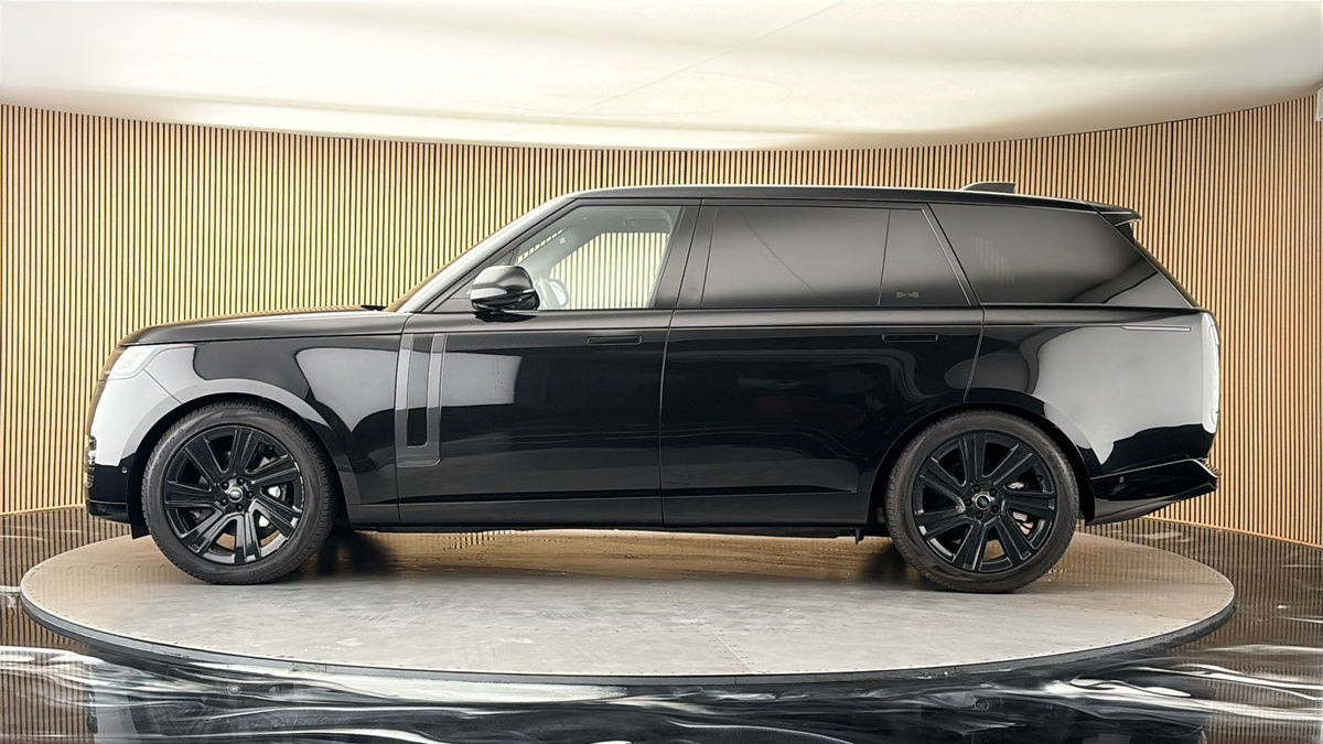 Land Rover Range Rover Image 15