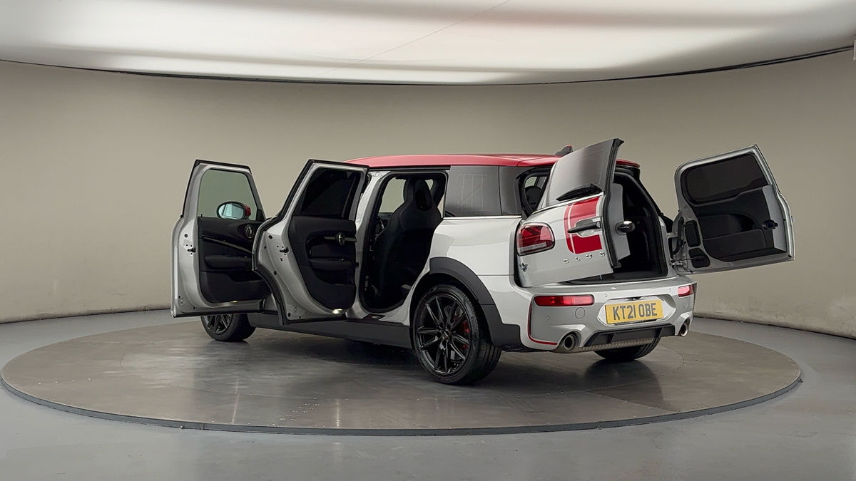 More views of MINI Clubman