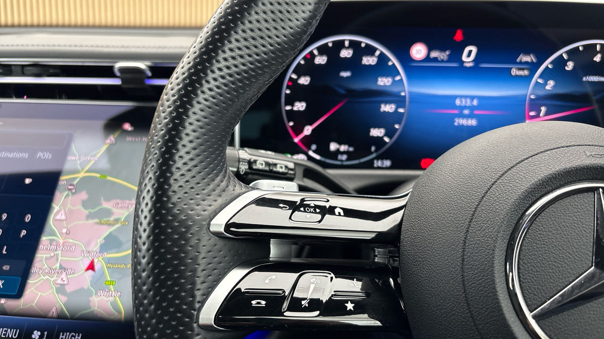 Mercedes-Benz E Class Image 13
